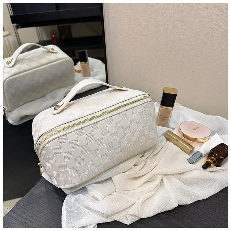 Travel Makeup Bag for Women, Lay-Flat Quilted Cosmetic Organizer, Waterproof and Portable Makeup Bag, Slanted Opening, Toiletry Bag, PU Cosmetic Organizer Bag, Handheld Cosmetic Pouch, Gift for Her